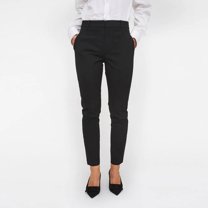 Kylie FV Crop 396 Black