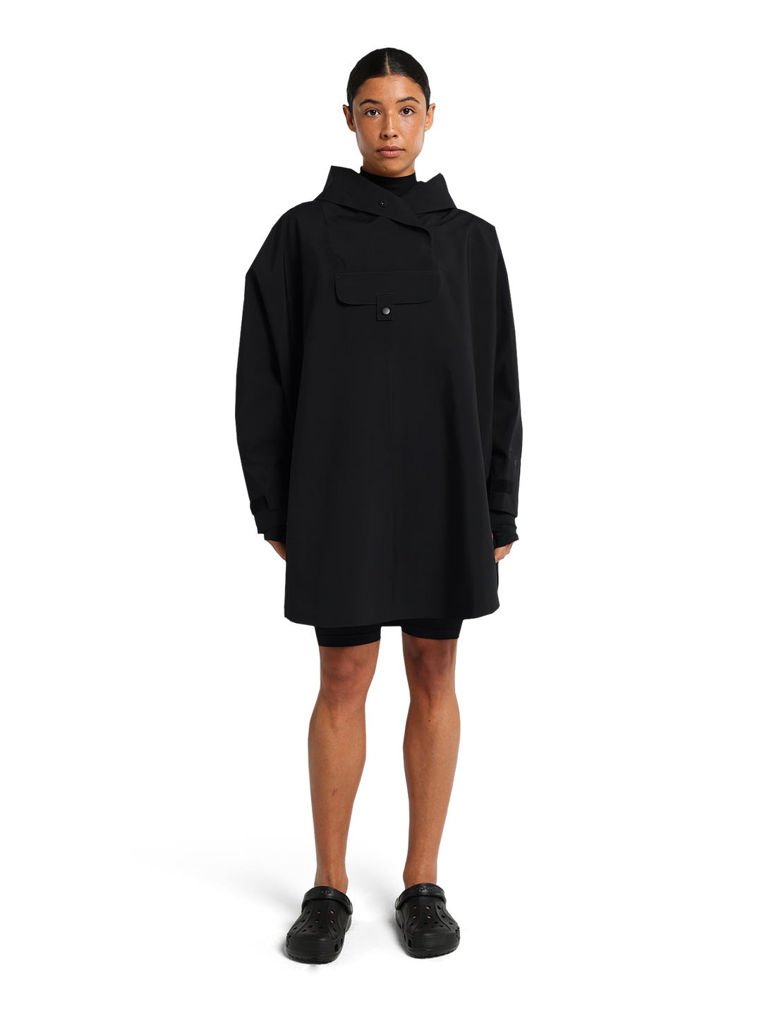 Bergen Poncho Black