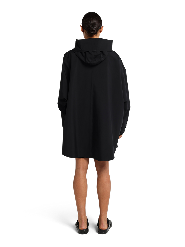 Bergen Poncho Black