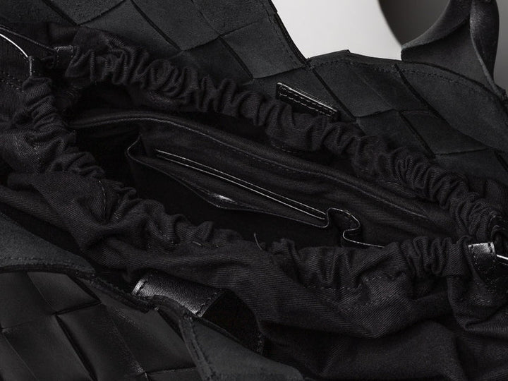 Misu Large Shoulder Bag Black