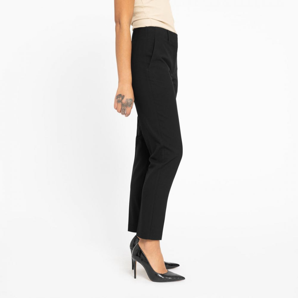 Julia FV 285 Black Ankle