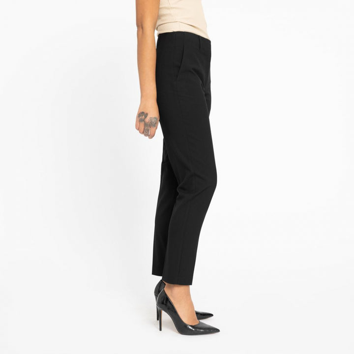 Julia FV 285 Black Ankle
